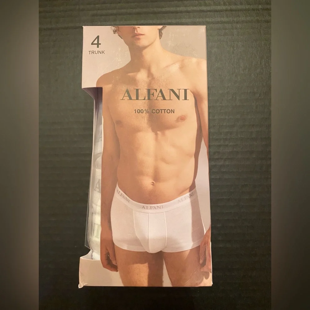 Alfani Men’s 4 Pack Trunks‎ Boxer Briefs in White Size Small 29-31 NWT